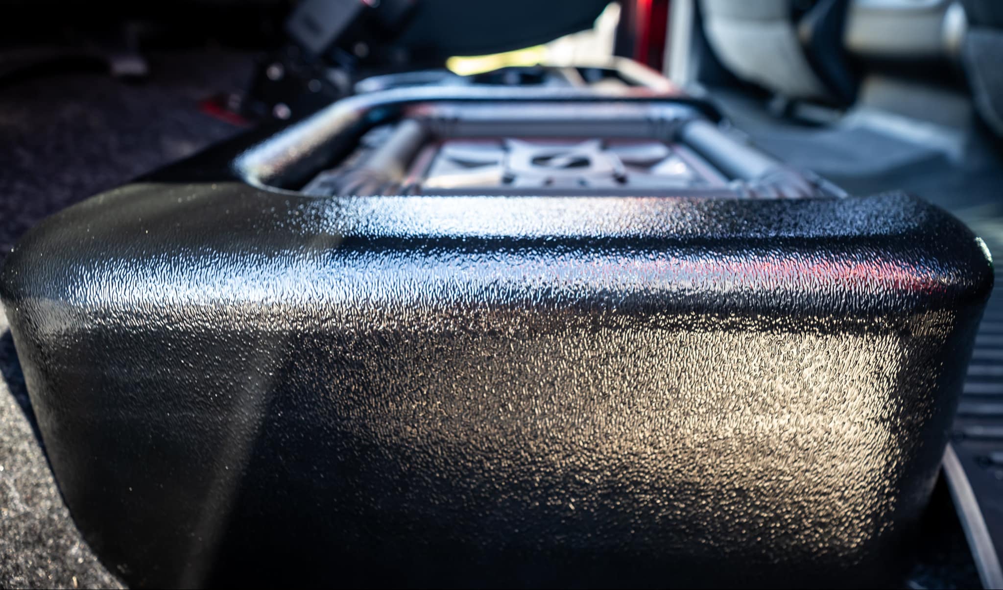 Q Logic Customs QL-C1NFR110B(Ported) (D40-D41 / 05-up Crew Cab)