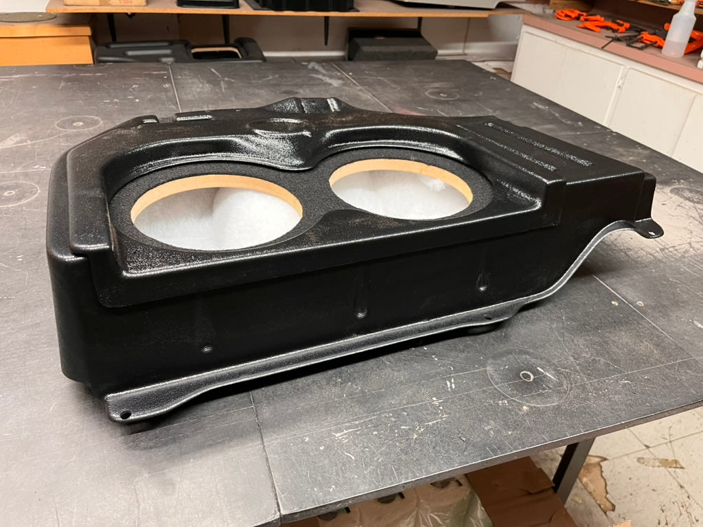 Q Logic Q Customs QL-C1TTX208A01 Dual 8" Subwoofer Enclosures Box