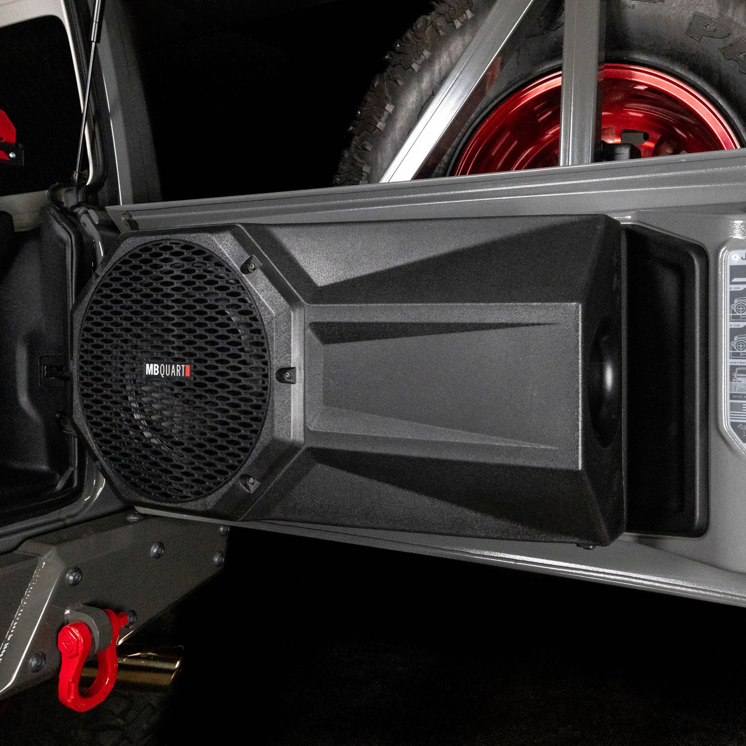 MBQJL-302 Jeep® Wrangler (JL) / Wrangler (JK) Tuned 400 Watt Tailgate Subwoofer System – MOPAR Part #: 68727431AA