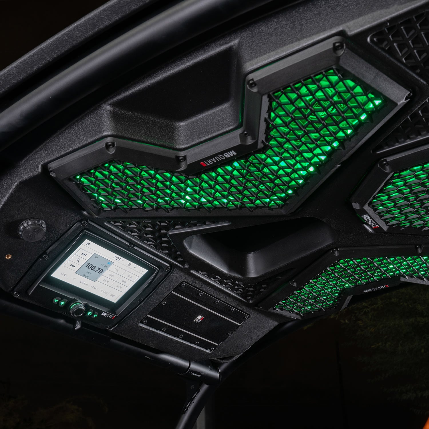 MBQRT2-S7R 500 Watt 7 Speaker Polaris RZR Trail Audio Roof with 7 Inch LED Source Unit and 32 Inch Light Bar