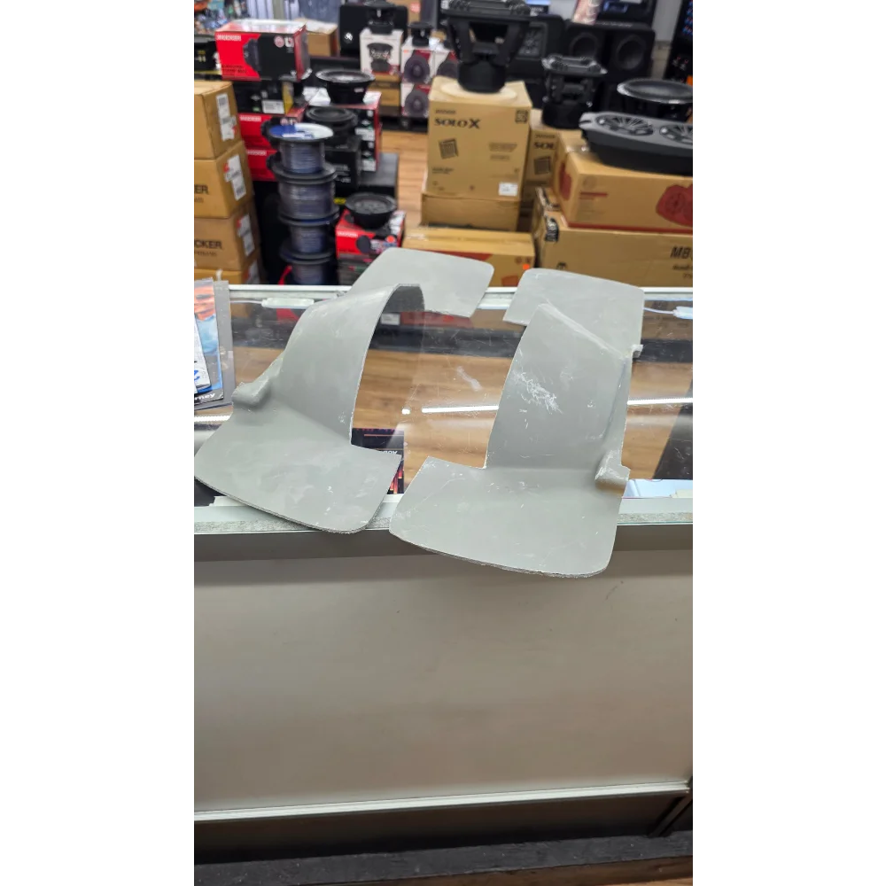 Nagys 13-and-down Harley Saddle Bag Seals – Fiberglass