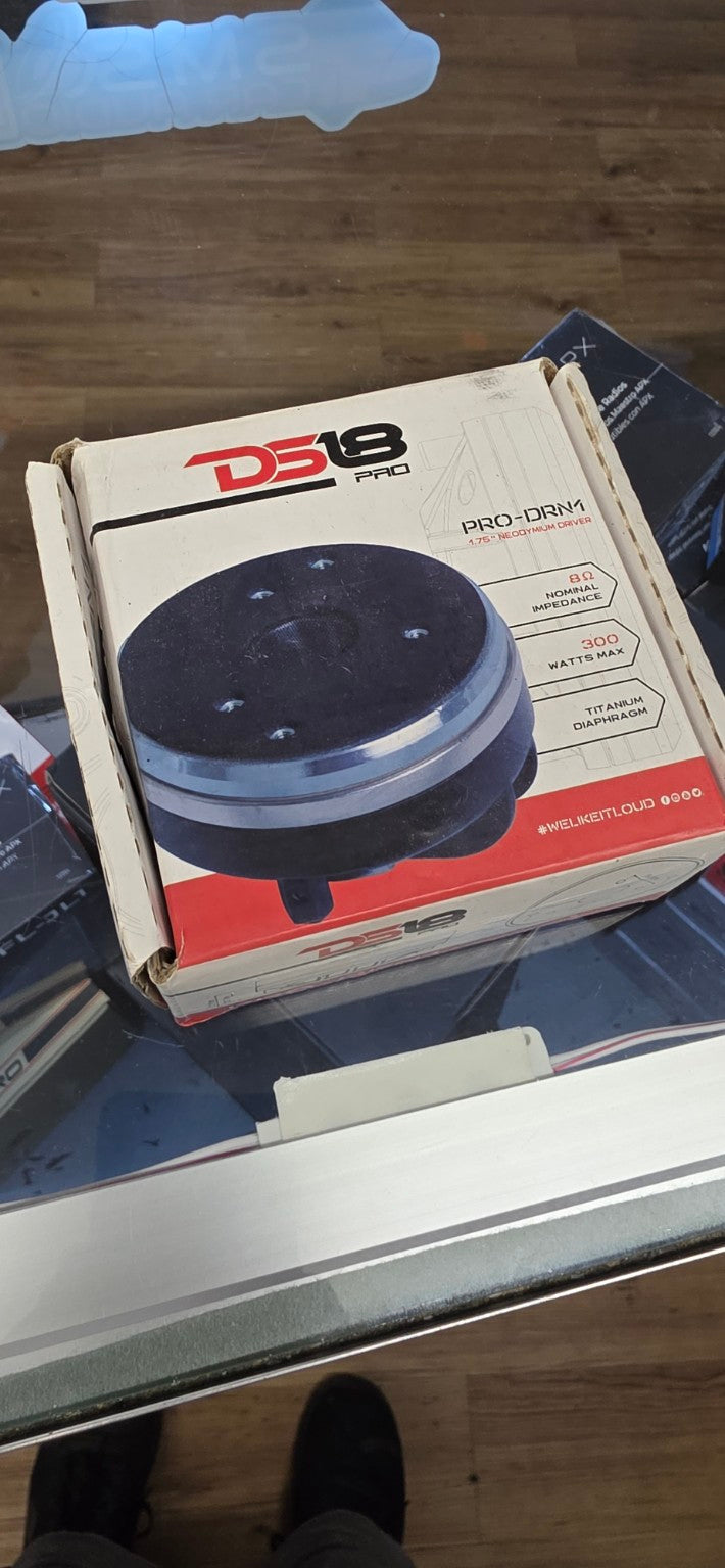 DS18 PRO-DRN1 1-inch neodymium titanium compression driver 8-ohm 300W max clearance item